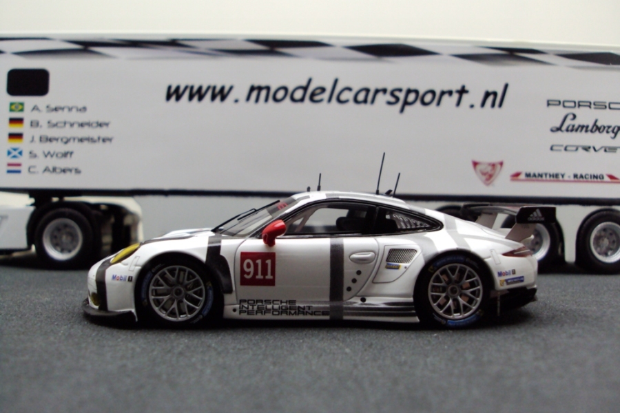 Team Manthey 1:43 Porsche 911 RSR Spark WAP0200270E Test 24h Le Mans 2013 